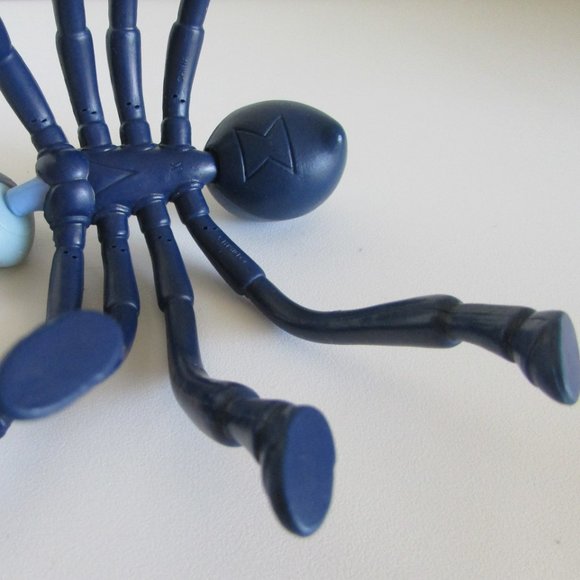 ROSIE Character Bug's Life 1998 Bendy Flexible Figure TOY - Picture 9 of 10